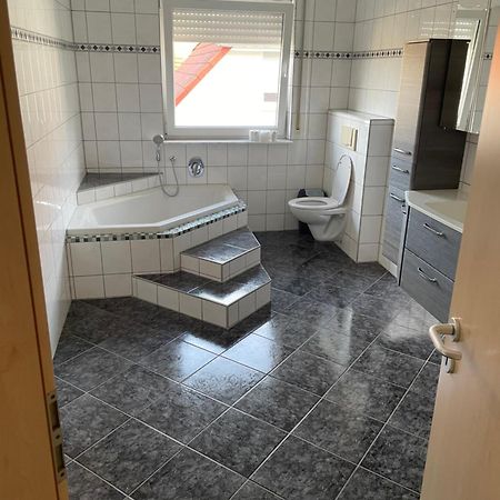 Appartement Kassel Lohfelden Monteur Und Family Qualitat Schmidt Ll Extérieur photo