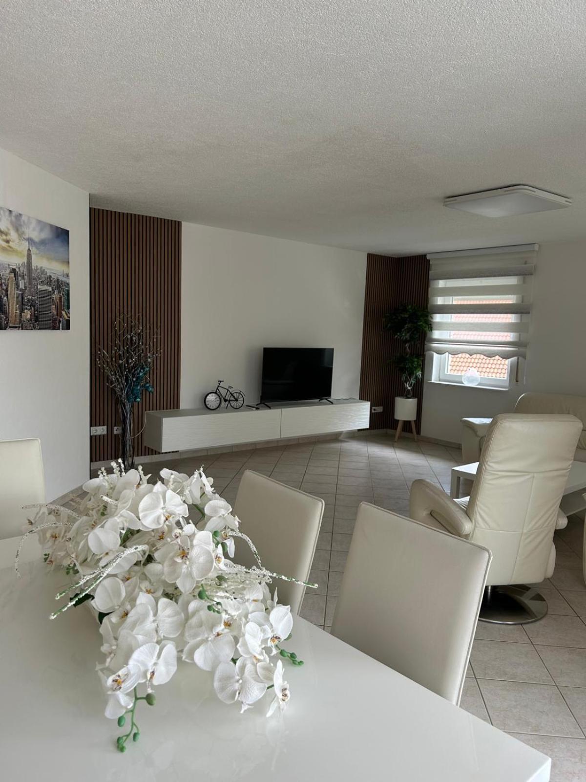 Appartement Kassel Lohfelden Monteur Und Family Qualitat Schmidt Ll Extérieur photo